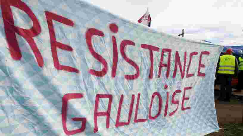 EN IMAGES: Voici comment le mouvement des 'Gilets jaunes' se propage après 3 semaines de contestations