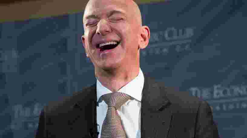 Amazon vient de devenir l'entreprise la plus chère du monde et met fin au règne de Microsoft après 5 semaines