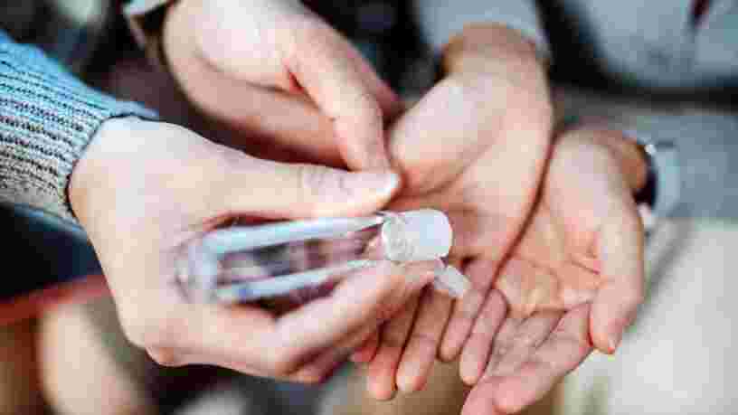 Coronavirus : le gouvernement plafonne le prix du gel hydroalcoolique à 2€ les 50ml