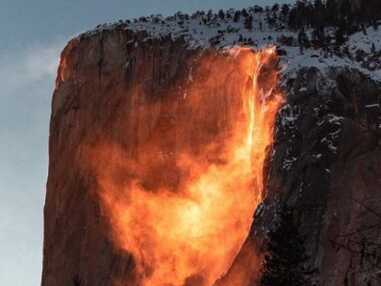 Une incroyable cascade de feu en californie