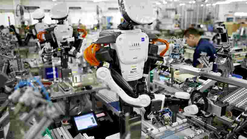 Voici pourquoi un avocat suisse imagine qu'il faudra définir les robots comme des 'personnes électroniques'