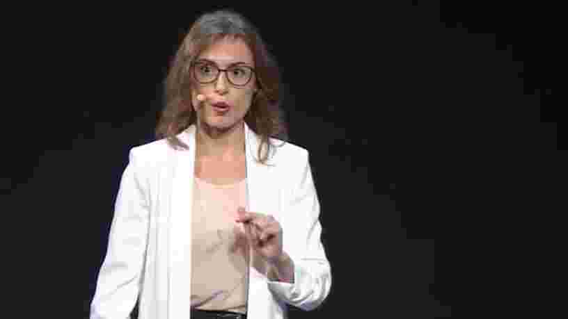 Une jeune chercheuse qui travaille sur une technologie pour dépister les cas de cancer plus tôt explique la différence majeure entre travailler dans le public et le privé