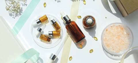 Huiles démaquillantes : nos produits préférés pour un démaquillage tout doux !