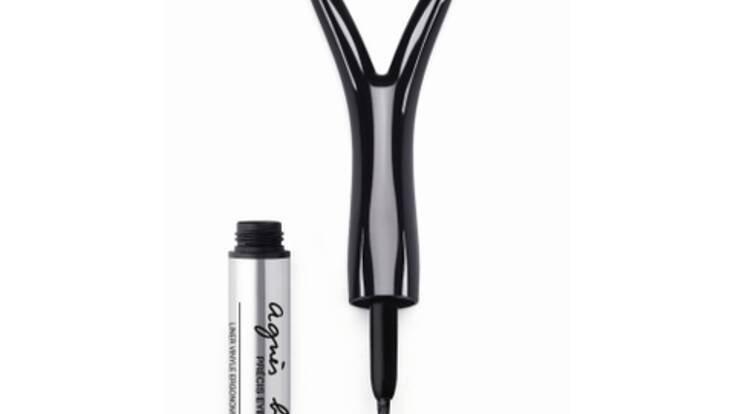 L'eyeliner à la portée de toutes avec le Précis Eyeliner Sixties d'agnès b.