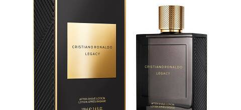 Cristiano Ronaldo se met au parfum