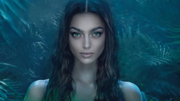 Aura, le nouvel ovni de la galaxie Mugler