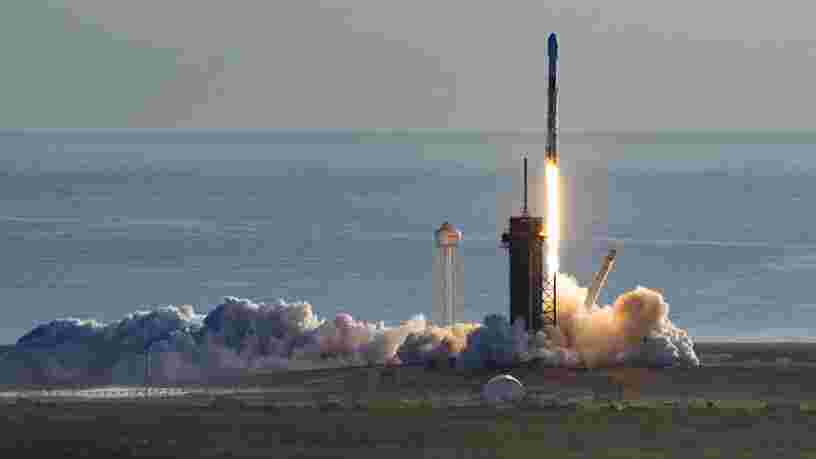 SpaceX affirme avoir réussi à rendre un satellite Starlink moins lumineux
