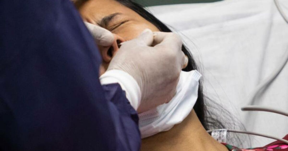 Coronavirus: un nouveau symptôme du virus pourrait être une perte de goût et d'odeur, selon un grand médecin britannique Coronavirus: un nouveau symptôme du virus pourrait être une perte de goût et d'odeur, selon un grand médecin britannique