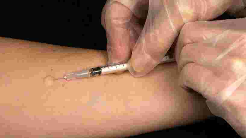 La Chine entame le test d'un vaccin contre le coronavirus sur des humains