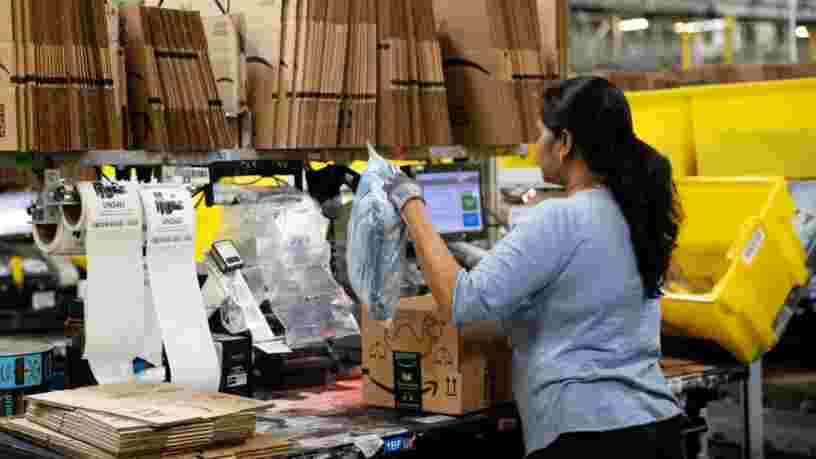 Amazon tente de rassurer ses employés en France en promettant des masques