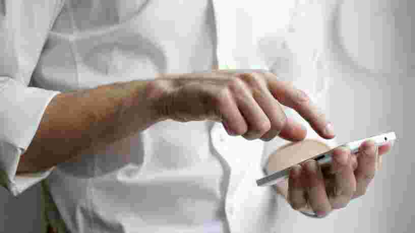 Comment créer un raccourci vers le formulaire de l'attestation de sortie sur l'écran d'accueil de votre smartphone
