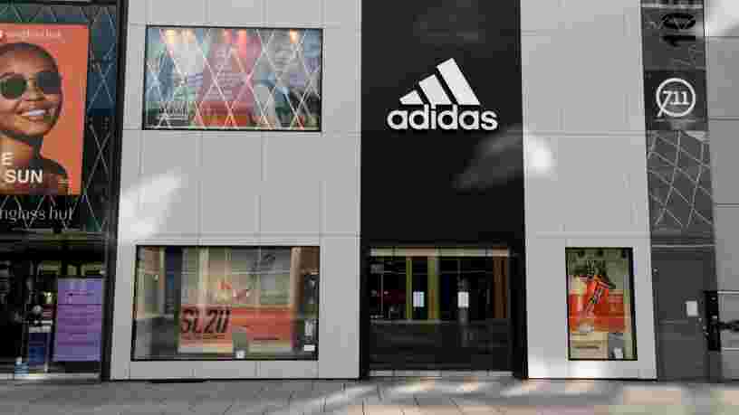 Adidas accélère dans l'e-commerce alors que 70 % de ses magasins dans le monde restent fermés
