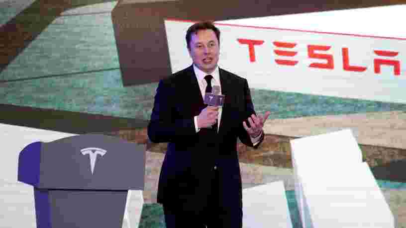 Elon Musk menace de quitter la Californie suite à la fermeture forcée de son usine Tesla pendant le confinement