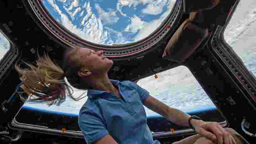 Des astronautes décrivent l''overview effect', ce qu'ils ressentent en voyant la Terre depuis l'espace
