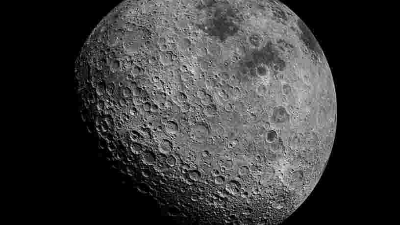 La Lune serait plus riche en métaux qu'on ne le pensait et ça pourrait changer nos hypothèses sur sa formation