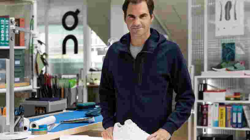 Roger Federer dévoile une paire de sneakers conçue avec la marque suisse On