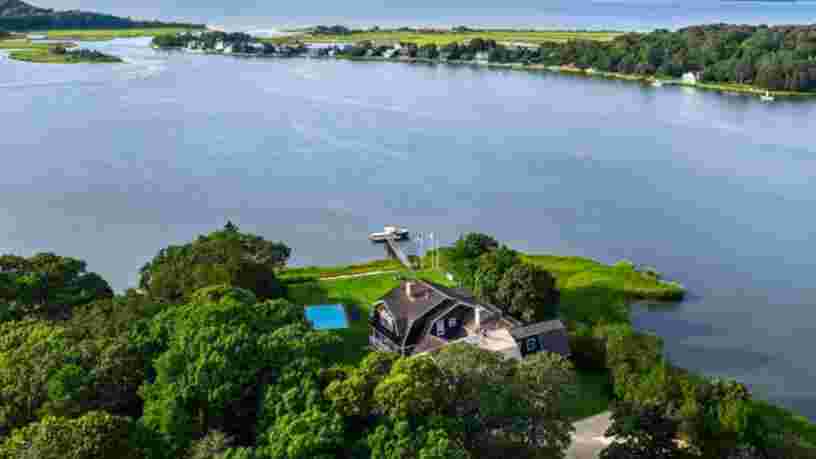 Rihanna dépense 415 000 $ pour louer un cottage pour l'été dans les Hamptons, voici à quoi il ressemble