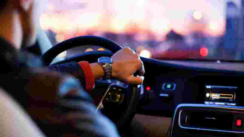 Vous allez payer plus cher vos courses Uber courtes à Bordeaux et Lyon