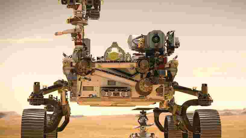 La NASA place le premier hélicoptère interplanétaire dans le ventre de son rover martien