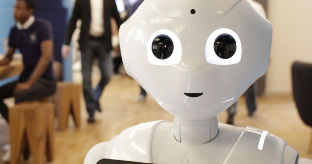 Ces Robots Mignons Ou Effrayants Officient Dans Des Magasins Et Restaurants