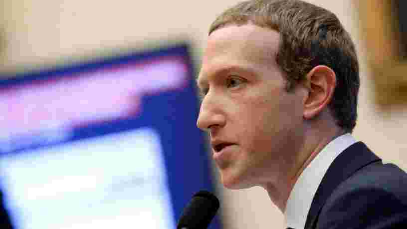 Facebook va interdire les 'discours de haine implicites' comme le blackface et les stéréotypes antisémites