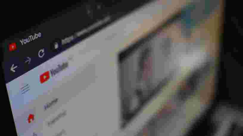 Les algorithmes de YouTube ont supprimé deux fois plus de vidéos que les modérateurs humains pendant le confinement