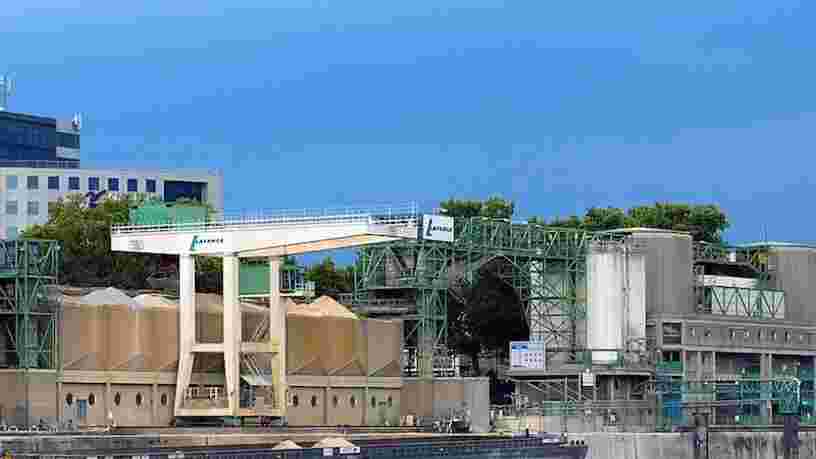 Lafarge déverserait du béton dans la Seine en plein Paris depuis des années
