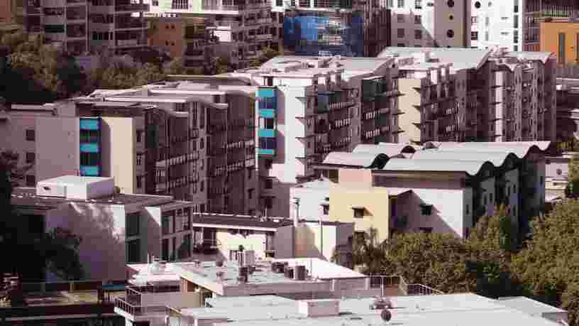 Plus d'1 personne sur 10 a vécu le confinement dans un logement surpeuplé