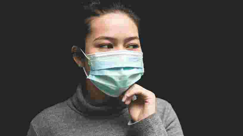 Les masques vendus en supermarchés protègent (un peu) moins bien que ceux des pharmacies