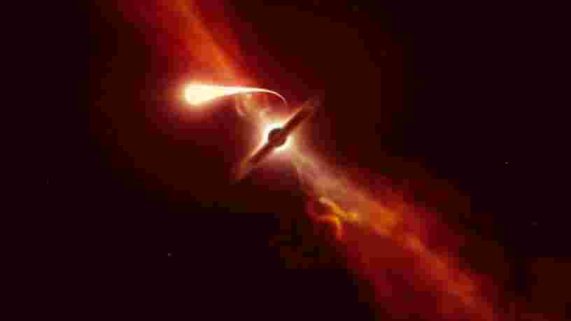 Des astronomes ont capturé de rares images d'un trou noir dévorant une étoile