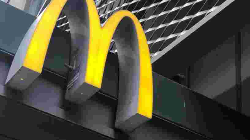 Des employés de McDonald's malades du Covid-19 disent avoir été contraints de travailler aux États-Unis
