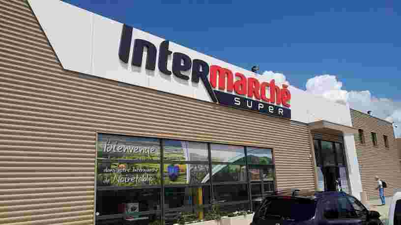Intermarché attaque directement Amazon dans sa pub pour son 'drive solidaire'