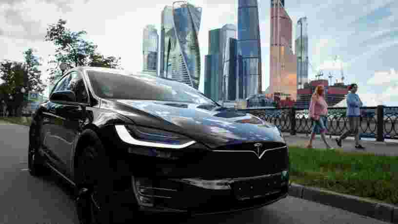 Un chercheur a 'volé' une Tesla en 90 secondes à l'aide d'un kit Bluetooth à 250 euros
