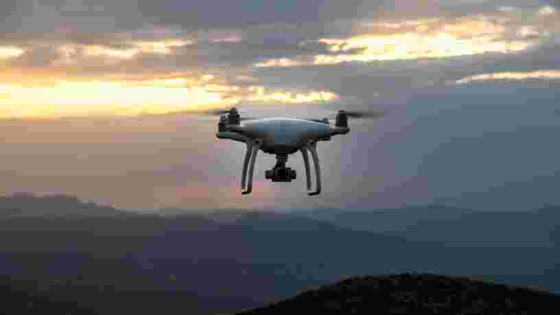 L'armée britannique compte déployer des 'essaims de drones' d'ici six mois