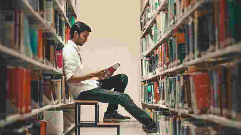 Ces auteurs vous donnent 4 bonnes raisons d'écrire un livre pour booster votre carrière