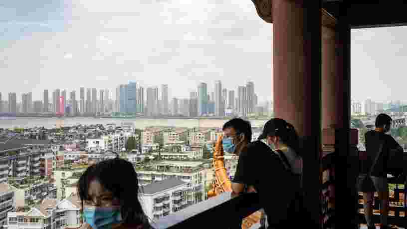 Les contaminations à Wuhan auraient été 10 fois plus élevées que le bilan officiel