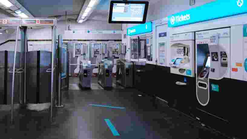 Les Franciliens pourront recharger leur Navigo et acheter des tickets de métro sur iPhone dès le 20 janvier