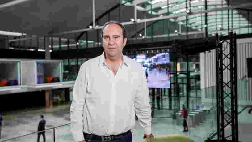 Le réseau 5G devrait être disponible à Paris 'avant fin février' selon Xavier Niel