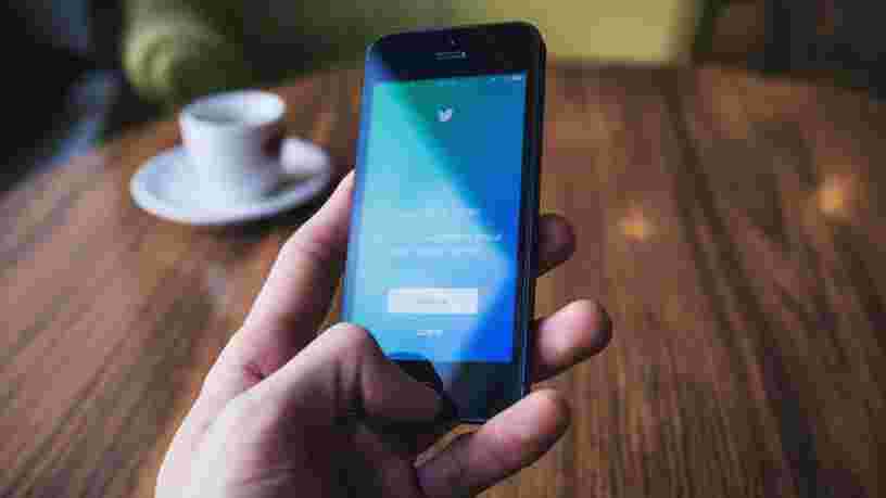 Twitter va écarter les utilisateurs qui propagent de fausses informations sur les vaccins