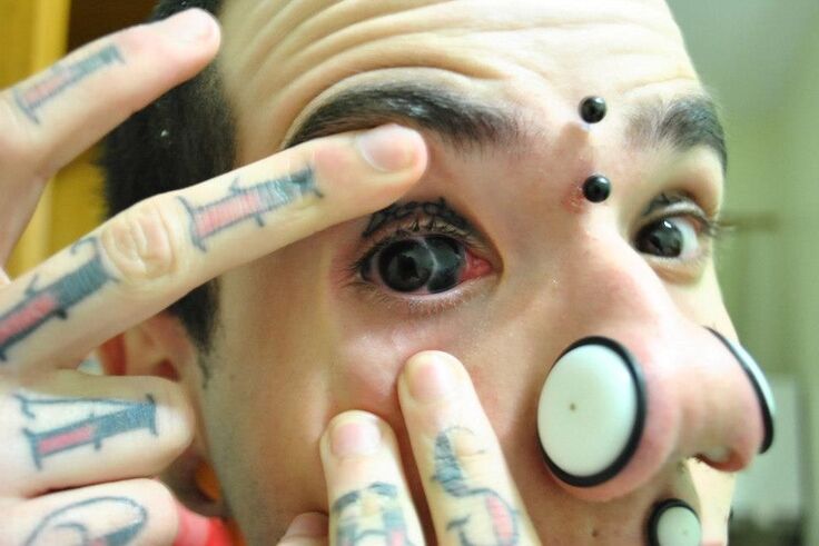 10 Photos De Tatouages Dans Les Yeux Neonmagfr 2213