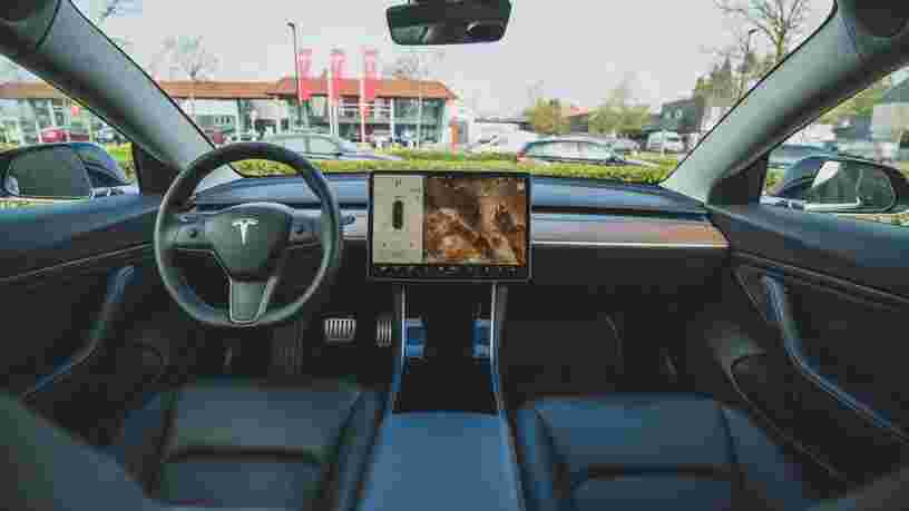 Tesla doit rappeler 158 000 voitures aux États-Unis pour un défaut lié à la sécurité