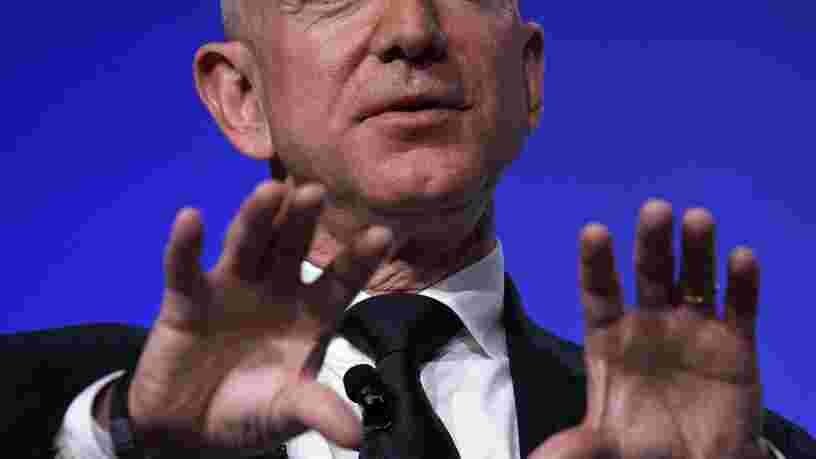 Voici 14 principes de leadership mis en place et toujours utilisés par Jeff Bezos chez Amazon