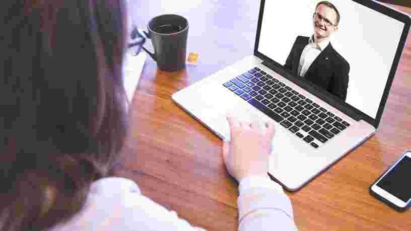 Des managers recrutés pendant la pandémie racontent comment ils gèrent leur équipe à distance