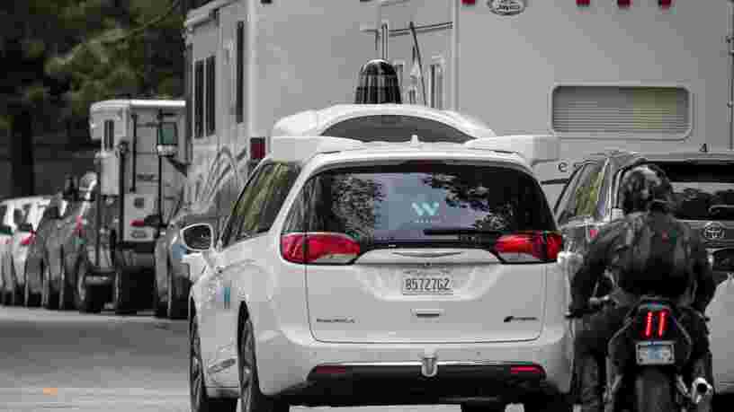 Google lance ses robotaxis Waymo à l'assaut des collines de San Francisco