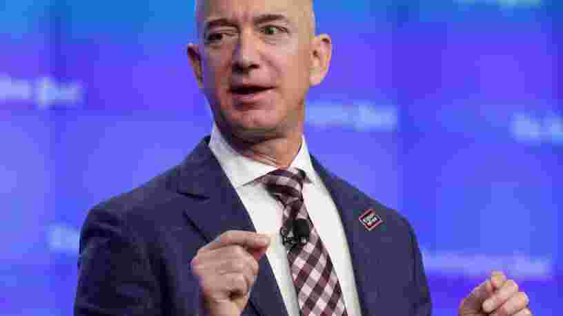 Voici 14 faits peu connus sur les débuts d'Amazon, qui ne devait pas s'appeler comme ça