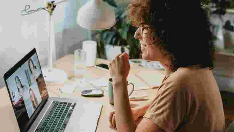5 façons d'impressionner votre équipe si vous commencez votre nouveau travail à distance