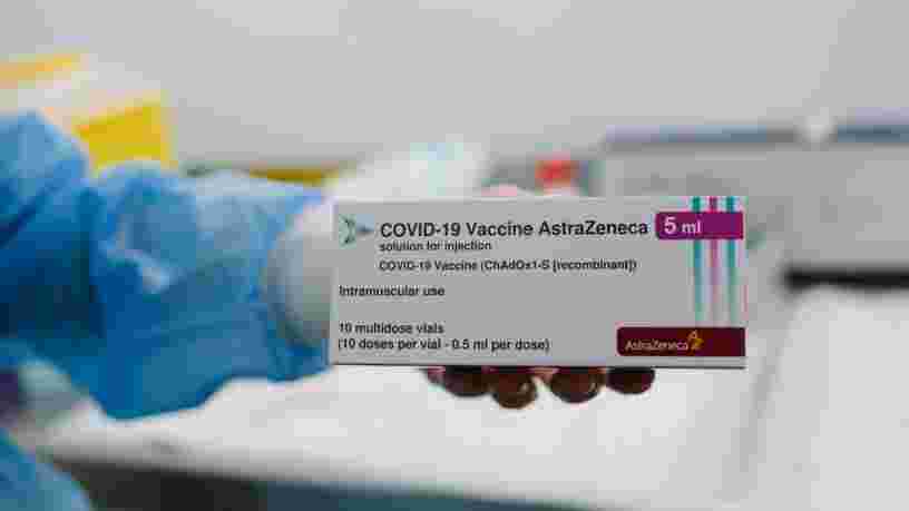 Le vaccin AstraZeneca jugé 'sûr' et 'efficace' par l'Agence européenne des médicaments