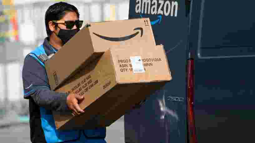 Des chauffeurs Amazon décrivent la pression permanente qu'ils ressentent à travailler sous le regard des caméras embarquées