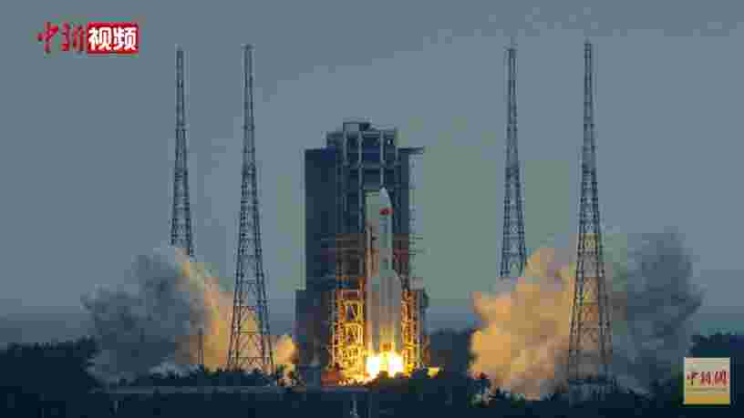 Trois astronautes ont décollé vers la station spatiale chinoise