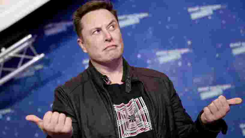 Elon Musk annonce que Tesla suspend les paiements en bitcoins